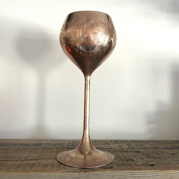 Large brass goblet etched - Picture 1 of 6